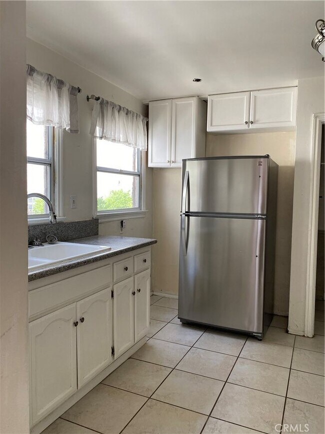 Foto del edificio - 1210 S Citrus Ave