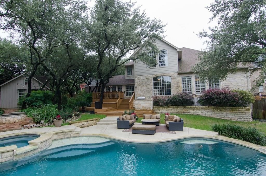 Foto principal - 4801 Dawn Song Dr