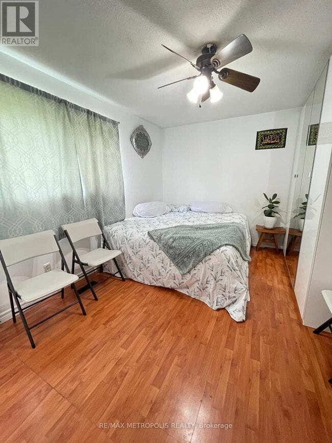 Building Photo - 78 Crittenden Square