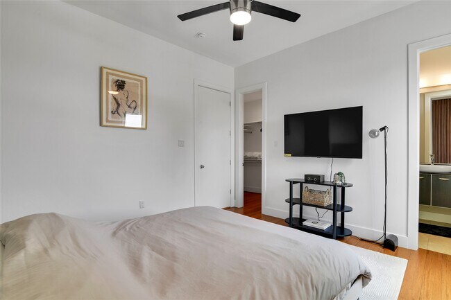 Foto del edificio - 1411 Hickory St