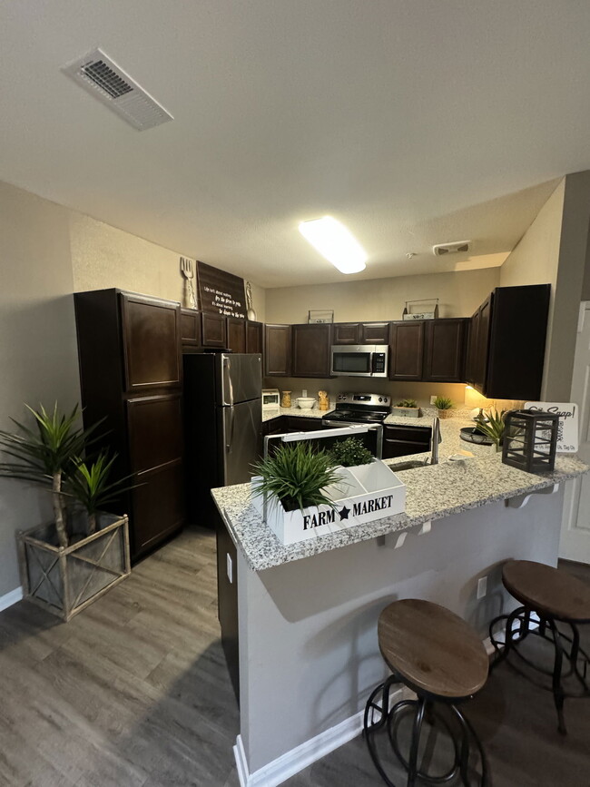 Foto del edificio - 1030 Farm to Market Road 2931 Apt #1235, A...