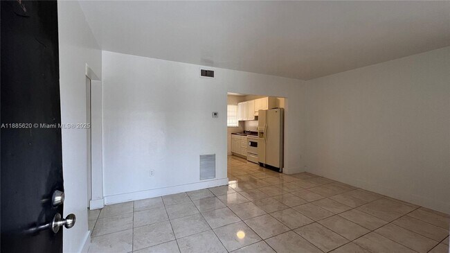 Building Photo - 3701 NW 24th Ave