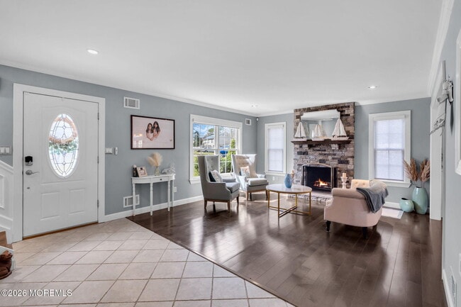 Building Photo - 375 Kildare Dr