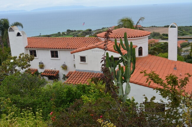 Building Photo - 32415 Aqua Vista Dr