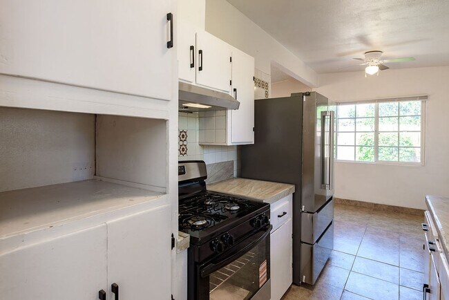 Building Photo - Large Otay Valley Home For Rent!