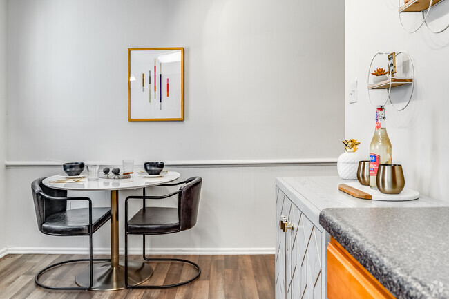 Dining Area - Belmont Hills Apartments