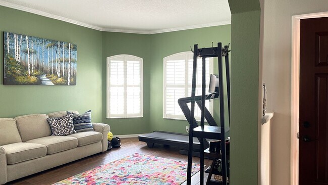 Building Photo - 5 Bedroom 3 Bath Lake Nona Santuary Availa...