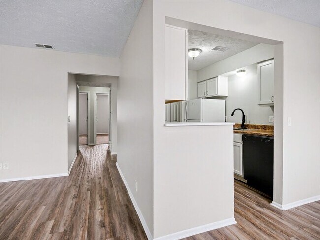 Foto del edificio - 11718 Arbor St