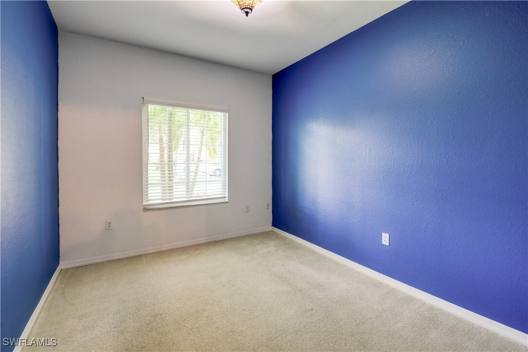 Building Photo - 20221 Estero Gardens Cir