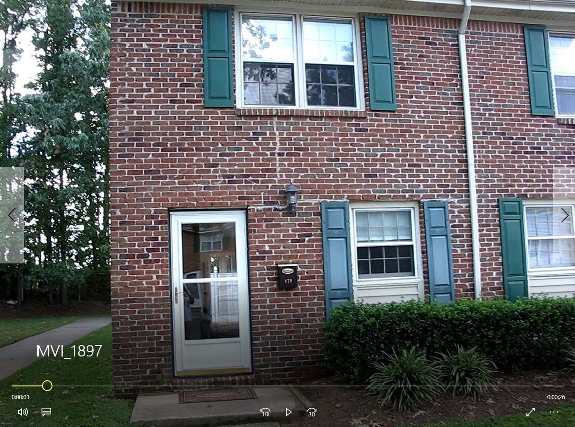 879 Elizabeth Ct, Virginia Beach, VA 23451 Condo for Rent in Virginia Beach, VA