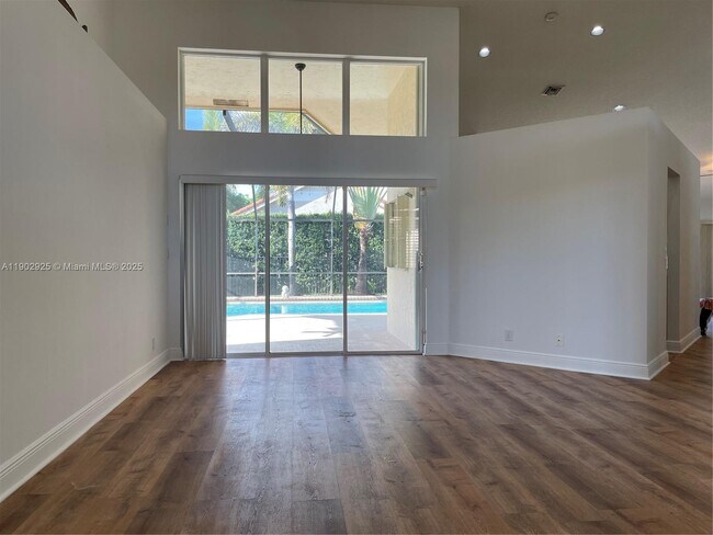 Foto del edificio - 785 Heron Rd