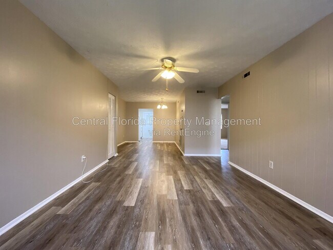 Foto del edificio - 5313 Hansel Ave