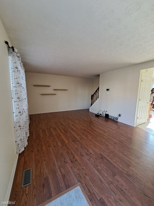 Foto del edificio - 3 br, 2.5 bath Condo - 5647 Old Blue Rock Rd