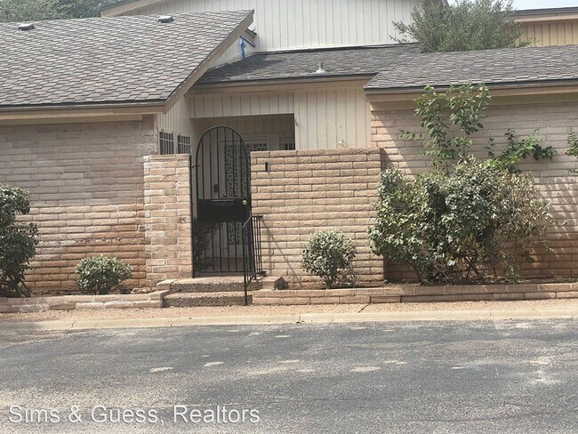 Building Photo - 3 br, 3.5 bath House - #1 Chimney Hollow