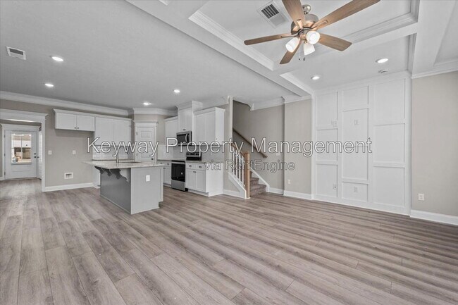 Foto del edificio - 234 Linsmore Ave