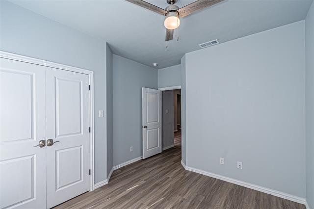 Building Photo - 346 Avenue E