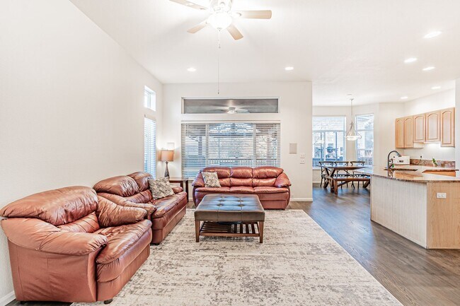 Foto del edificio - Luxury Living in Arvada: Impeccably Remode...