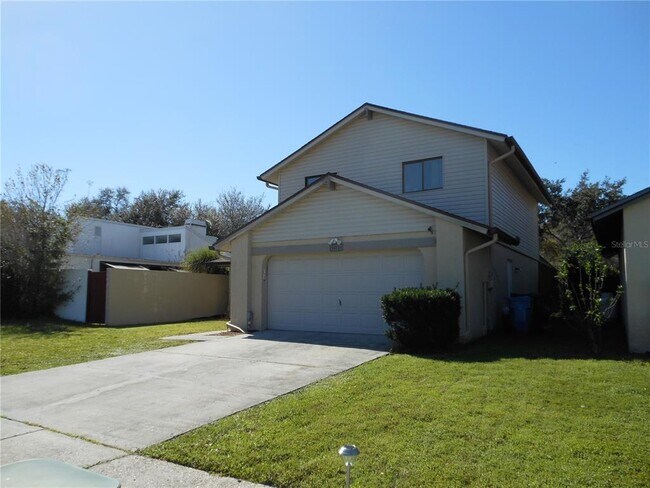 Building Photo - 16116 Gardendale Dr