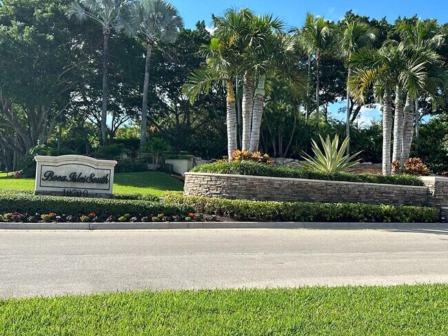 Foto del edificio - 19922 Dinner Key Dr