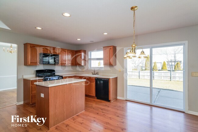 Foto del edificio - 694 Morgan Way