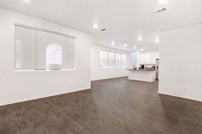 Building Photo - 15232 Horizon St