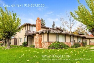 Building Photo - 770 Carro Dr