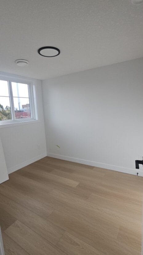 Building Photo - 18120-18128 28 Ave SW