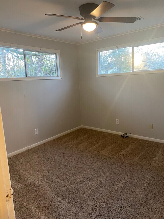 417 Lakeview Dr, Tupelo, MS 38801 House Rental in Tupelo, MS