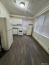 Building Photo - 86 Pequonnock St