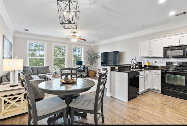 Foto del edificio - 2310 Elliott Ave