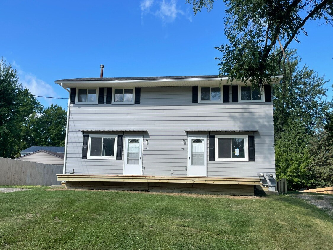 495 Aldrich St, Linden, MI 48451 Apartments in Linden, MI