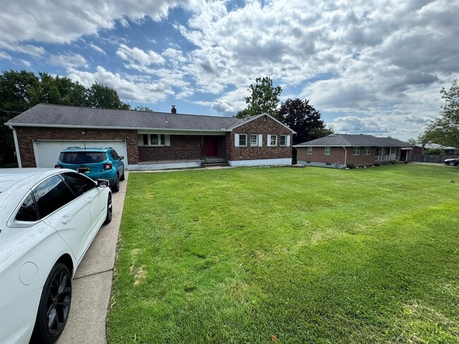 Building Photo - 11 Maiden Ln