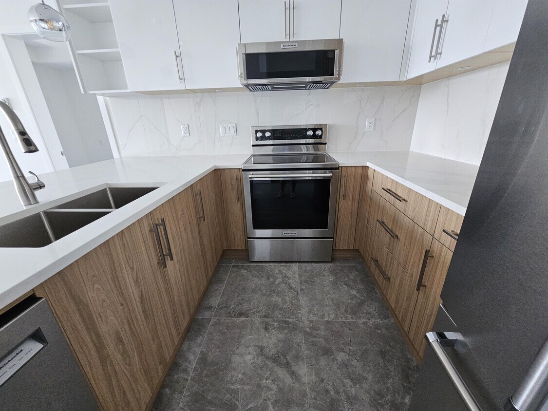 Photo principale - 11703 Fraser St