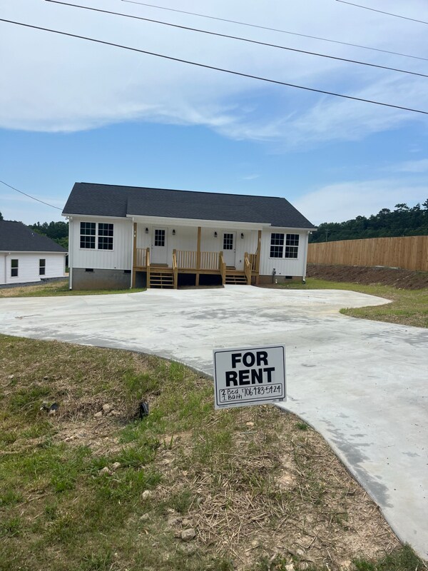 Foto principal - 116 Barnard Rd