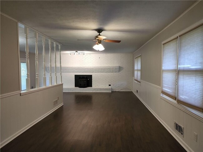 Building Photo - 1476 Dupree Rd