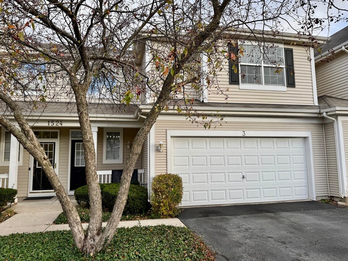 Primary Photo - 1524 Waterside Dr