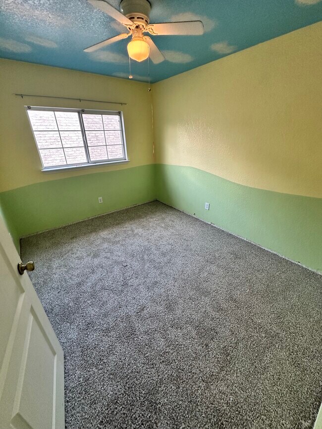 Foto del edificio - 10366 Manor Crk