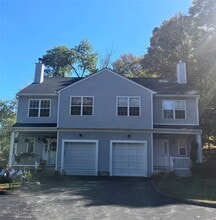 Building Photo - 1476 Iroquois St