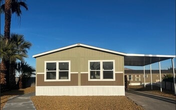 Building Photo - 2627 S Lamb Blvd