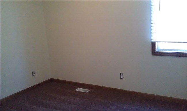 Foto del edificio - 326 Hume Blvd