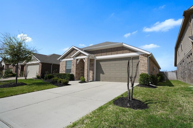Building Photo - 16114 Sommerall Creek Ln