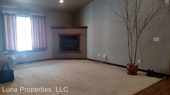 Foto del edificio - 3 br, 2 bath House - 72 Ridgeline Ln