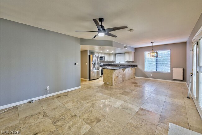 Foto del edificio - 2078 Waverly Cir