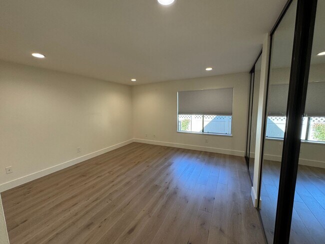 Foto del edificio - Updated Brentwood model in Leisure Village