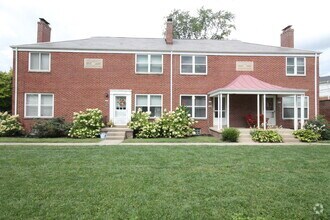 Building Photo - 1784 Northwest Blvd