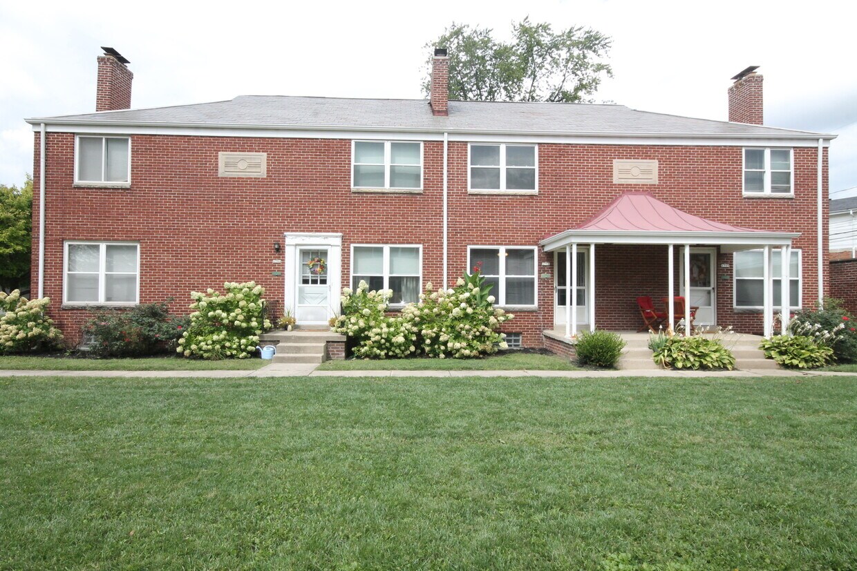 Foto principal - 2 Bedroom - Grandview Area