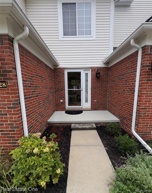 Foto del edificio - 41628 Mitchell Rd