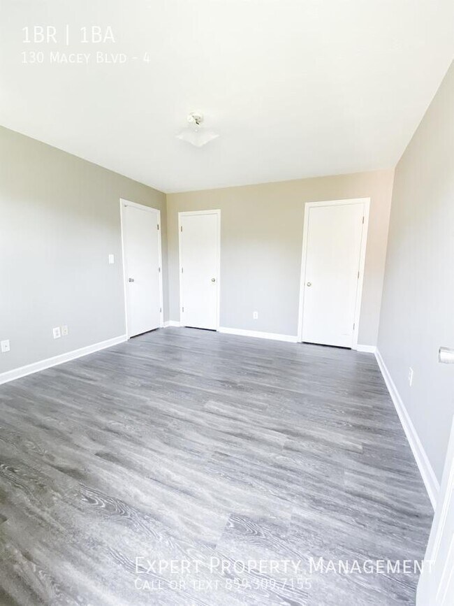 130 Macey Blvd Unit 4, Versailles, KY 40383 Room for Rent in