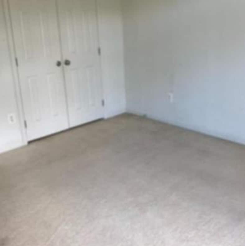bedroom 3 - 2627 Eastbourne Dr