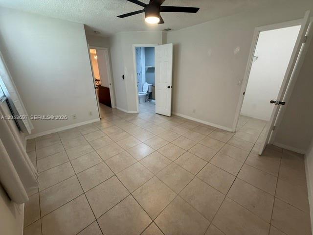 Foto del edificio - 3410 Pinewalk Dr N
